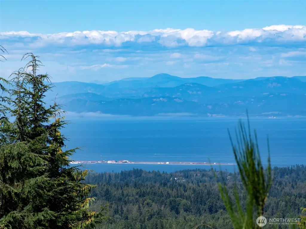 596 Watershed Port Angeles WA 98362