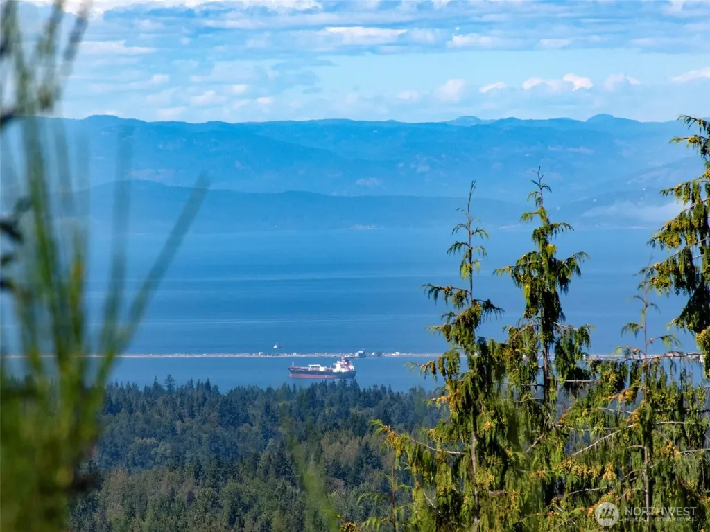 596 Watershed Port Angeles WA 98362