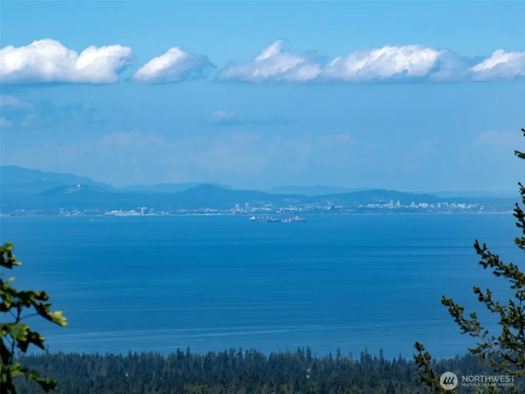 596 Watershed Port Angeles WA 98362