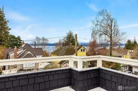 1632 35th Avenue Seattle WA 98122