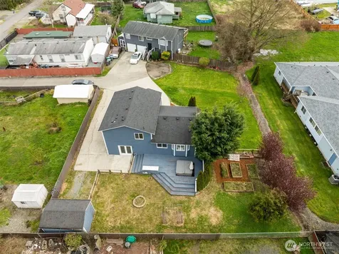 214 10th Avenue N Algona WA 98001