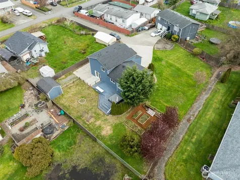214 10th Avenue N Algona WA 98001