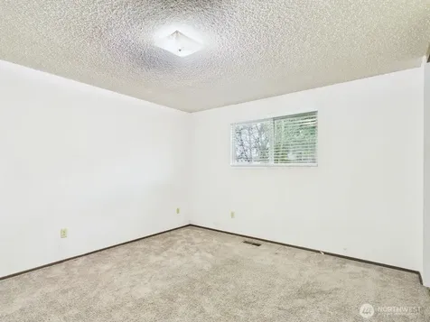 8911 14th Place SE Lake Stevens WA 98258