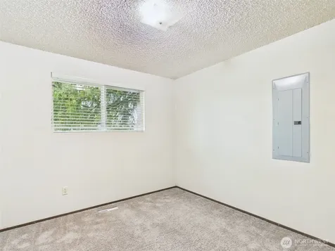 8911 14th Place SE Lake Stevens WA 98258