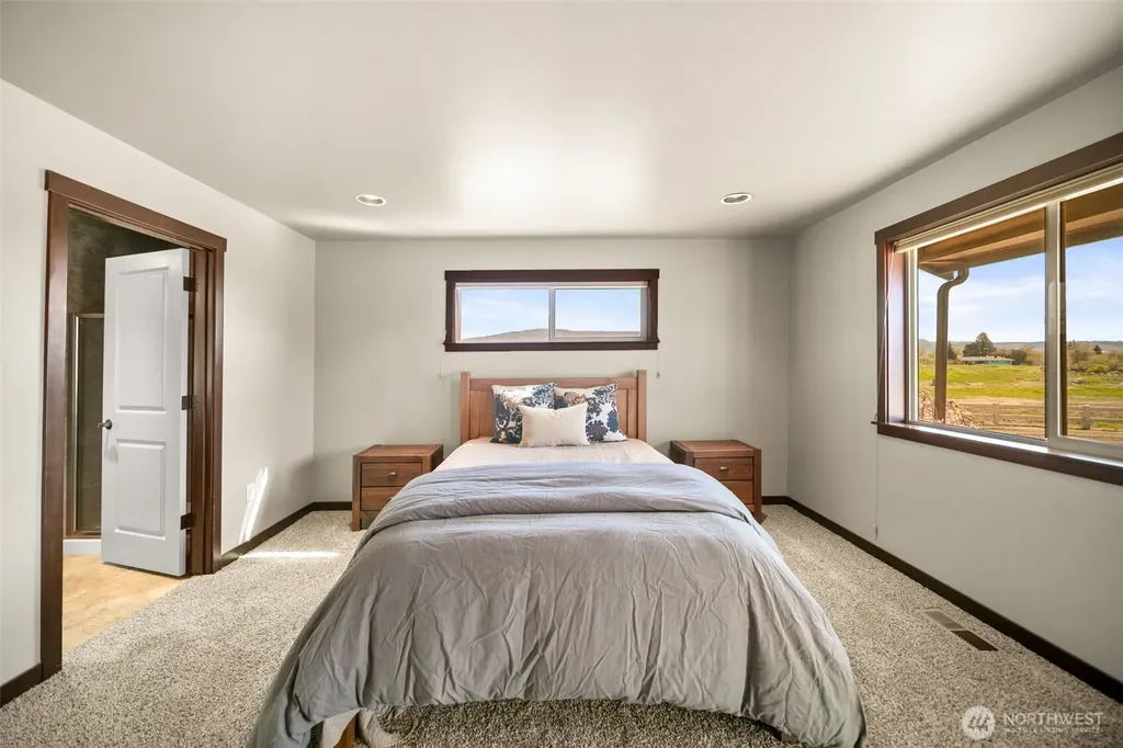 229 Sun Valley Drive Wenatchee WA 98801