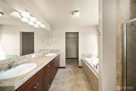 229 Sun Valley Drive Wenatchee WA 98801