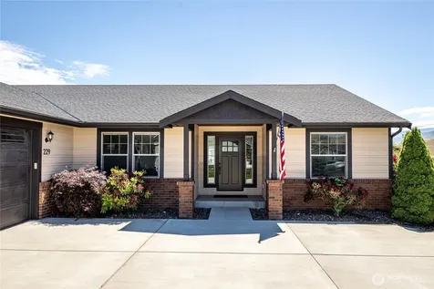 229 Sun Valley Drive Wenatchee WA 98801