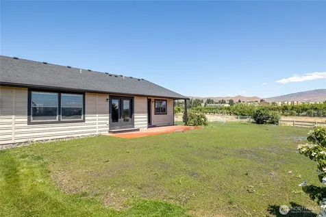 229 Sun Valley Drive Wenatchee WA 98801