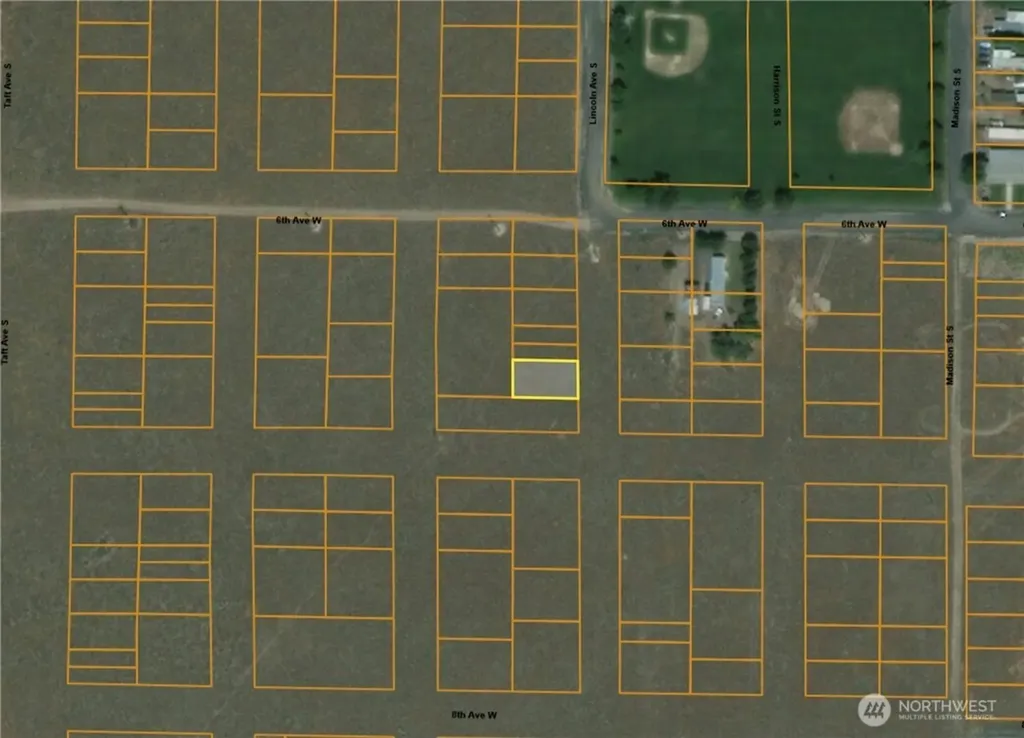 0 Lot 9 & 10 Lincoln & 6th Warden WA 98857