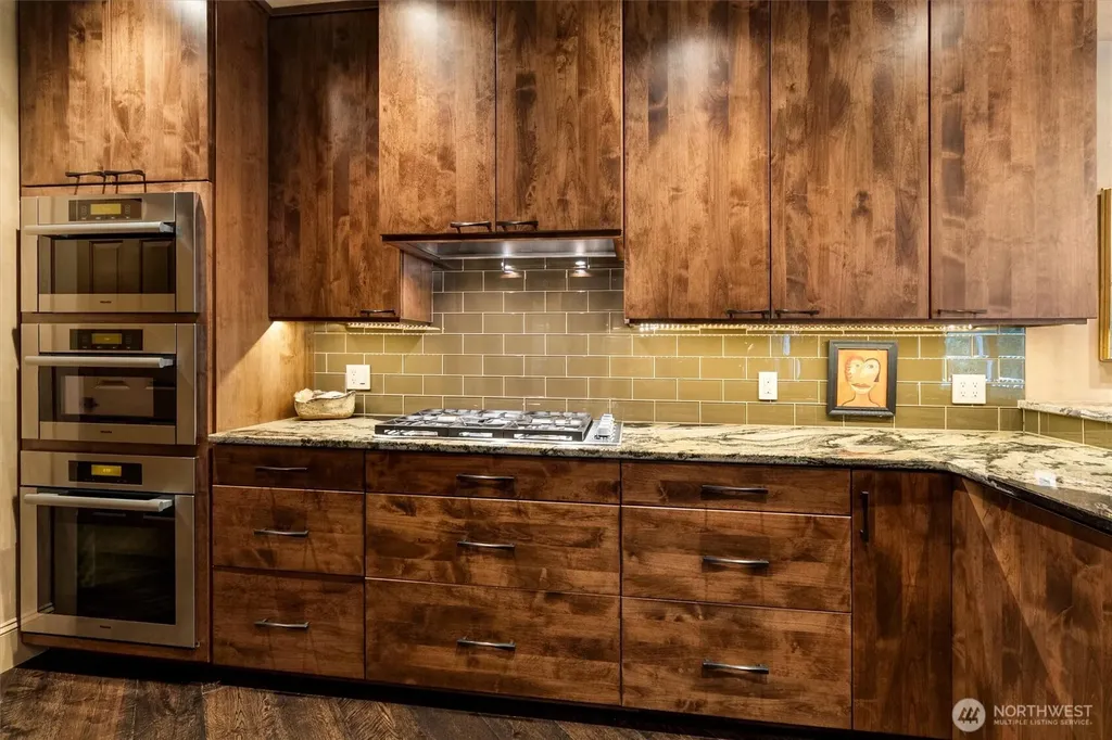 2305 Sundown Court Anacortes WA 98221
