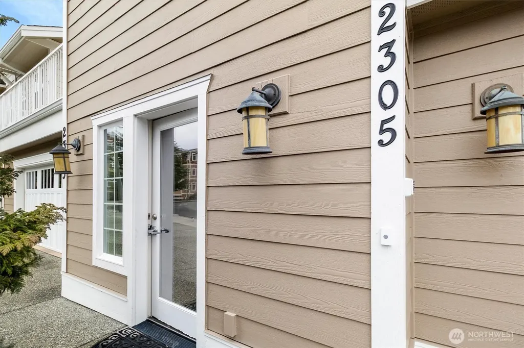 2305 Sundown Court Anacortes WA 98221