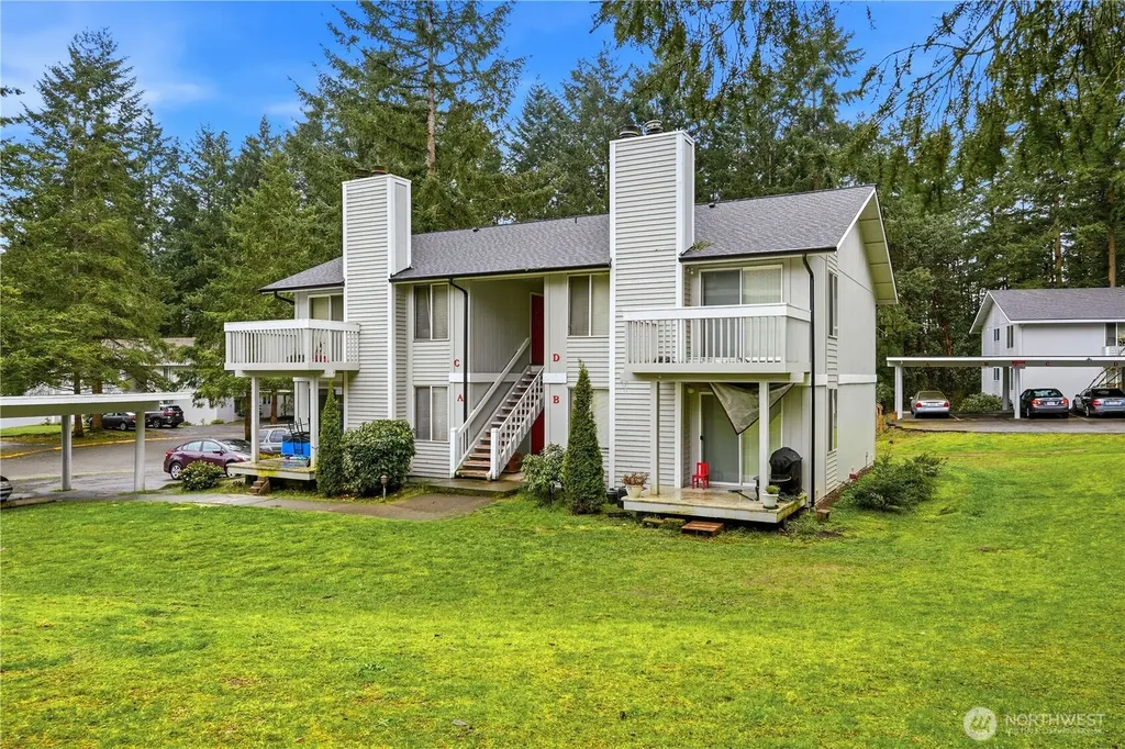 34027 1st Place S Federal Way WA 98003