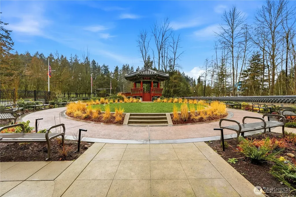 34027 1st Place S Federal Way WA 98003