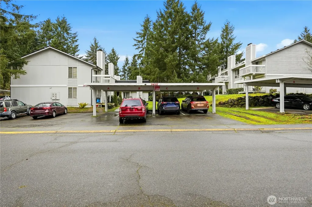 34027 1st Place S Federal Way WA 98003