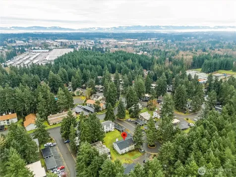 34027 1st Place S Federal Way WA 98003