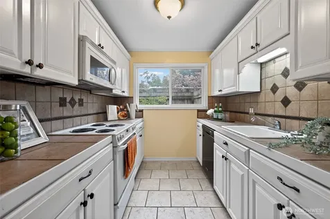 12251 SE 59th Street Bellevue WA 98006