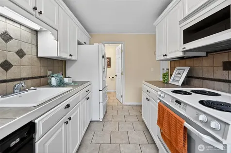 12251 SE 59th Street Bellevue WA 98006