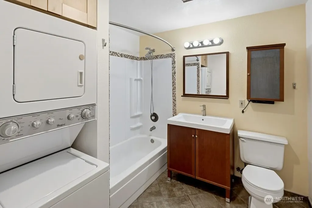 710 N 160th Street Shoreline WA 98133
