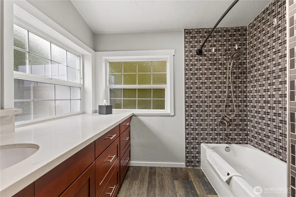 4248 A Street SE Auburn WA 98002
