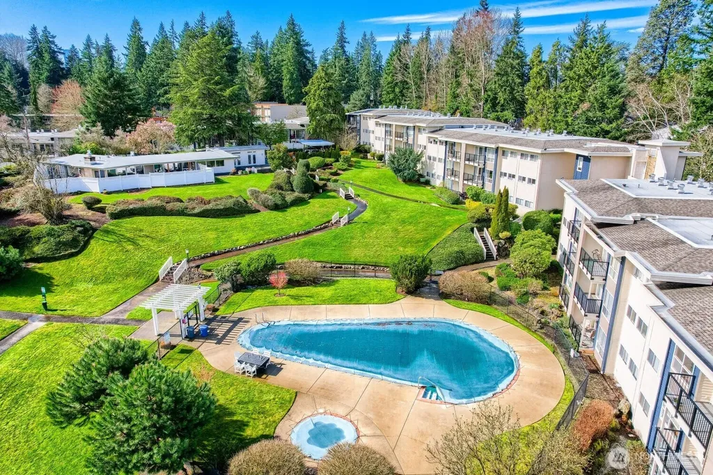 12631 NE 9th Place Bellevue WA 98005