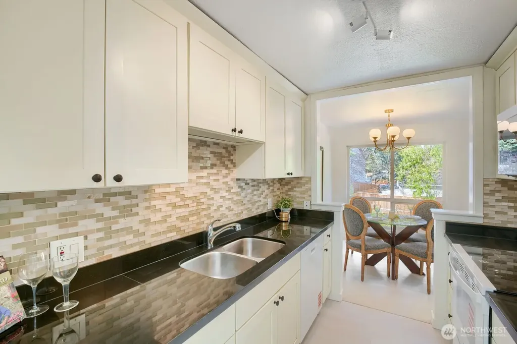 12631 NE 9th Place Bellevue WA 98005