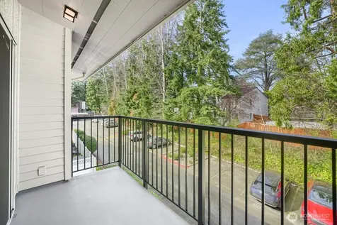 12631 NE 9th Place Bellevue WA 98005
