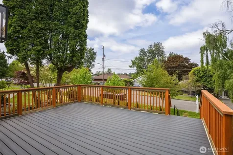 7934 20th Avenue SW Seattle WA 98106