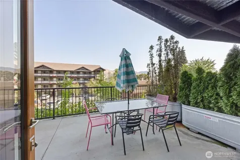 2220 W Woodin Avenue Chelan WA 98816