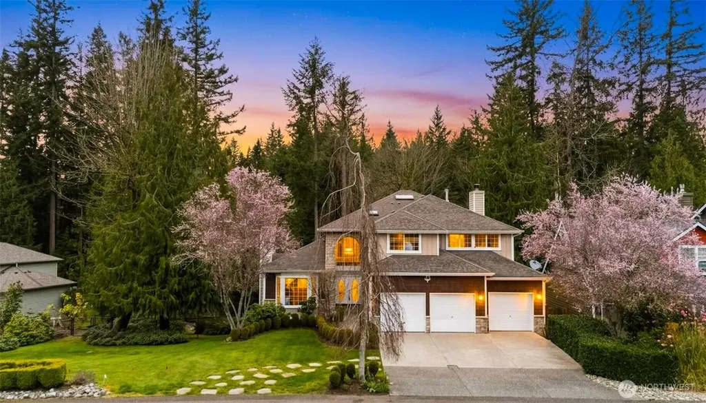 11215 29th Street SE Lake Stevens WA 98258