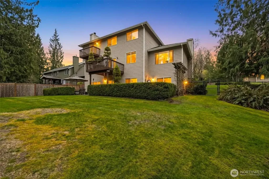 11215 29th Street SE Lake Stevens WA 98258