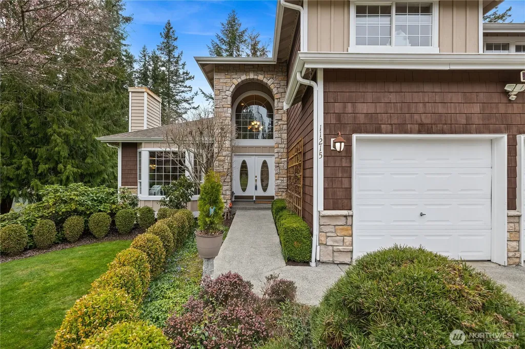 11215 29th Street SE Lake Stevens WA 98258