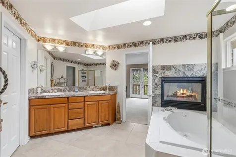 11215 29th Street SE Lake Stevens WA 98258