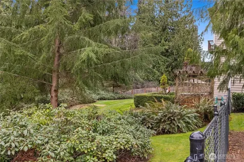 11215 29th Street SE Lake Stevens WA 98258