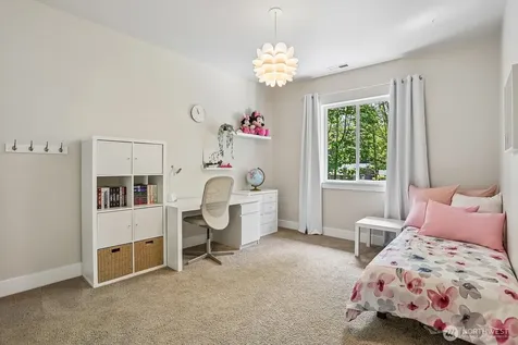 18235 NE 196th Court Woodinville WA 98077