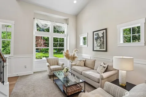 18235 NE 196th Court Woodinville WA 98077