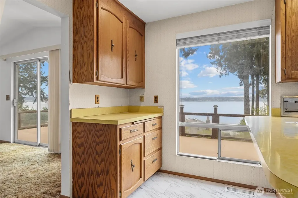 3817 Bells Beach Road Langley WA 98260
