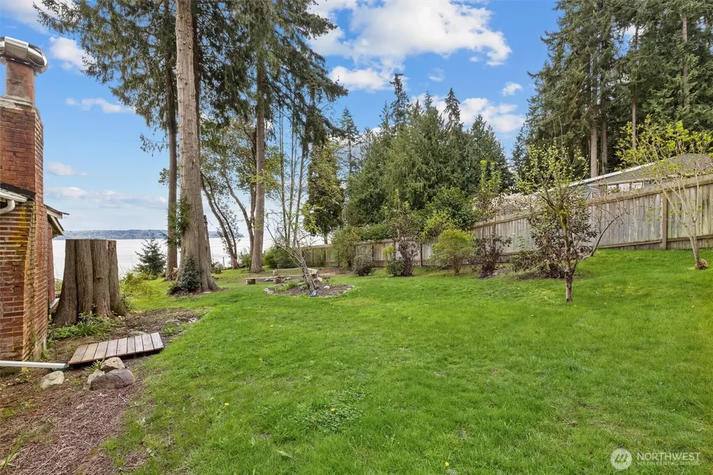 3817 Bells Beach Road Langley WA 98260