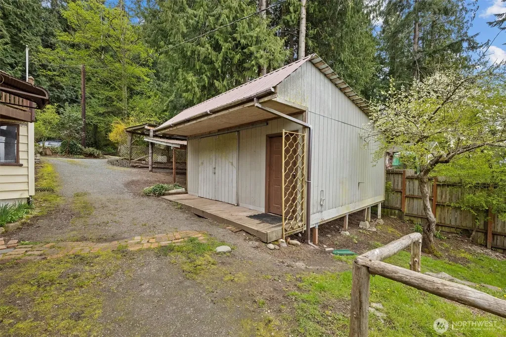 3817 Bells Beach Road Langley WA 98260
