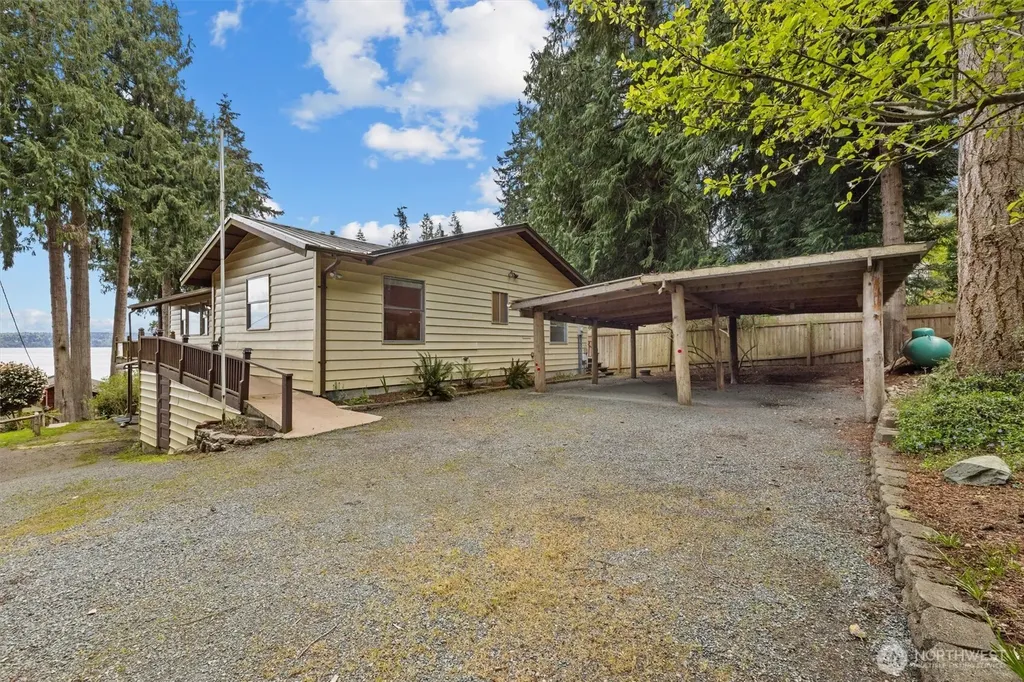 3817 Bells Beach Road Langley WA 98260