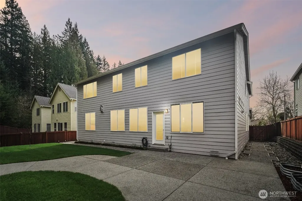 13916 SE 86th Street Newcastle WA 98059