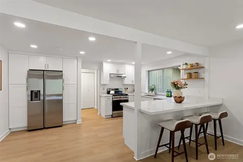 4800 152nd Place SE Bellevue WA 98006