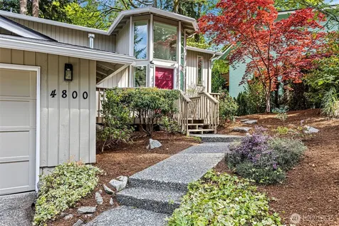 4800 152nd Place SE Bellevue WA 98006