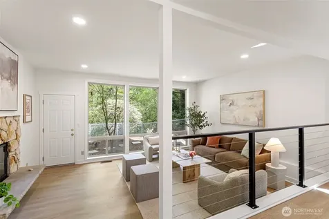 4800 152nd Place SE Bellevue WA 98006