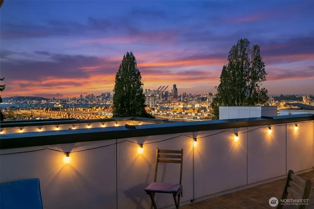 3026 SW Charlestown Street Seattle WA 98126
