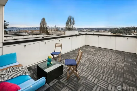3026 SW Charlestown Street Seattle WA 98126