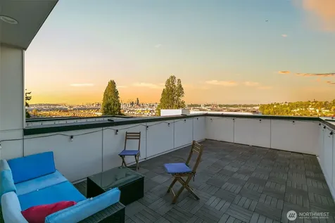 3026 SW Charlestown Street Seattle WA 98126