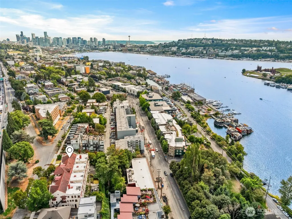 2915 Franklin Avenue E Seattle WA 98102