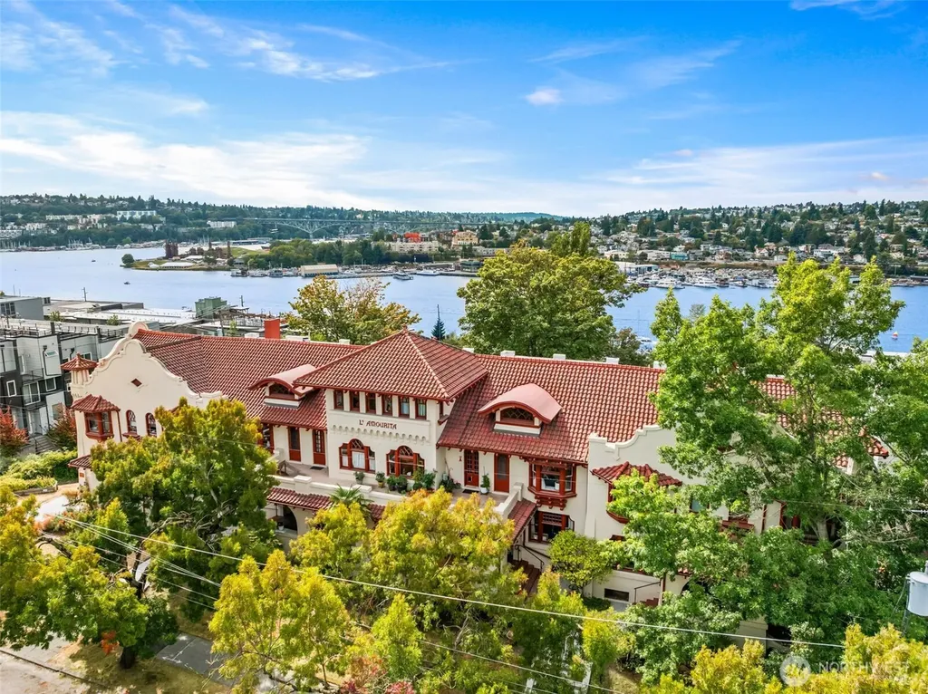 2915 Franklin Avenue E Seattle WA 98102