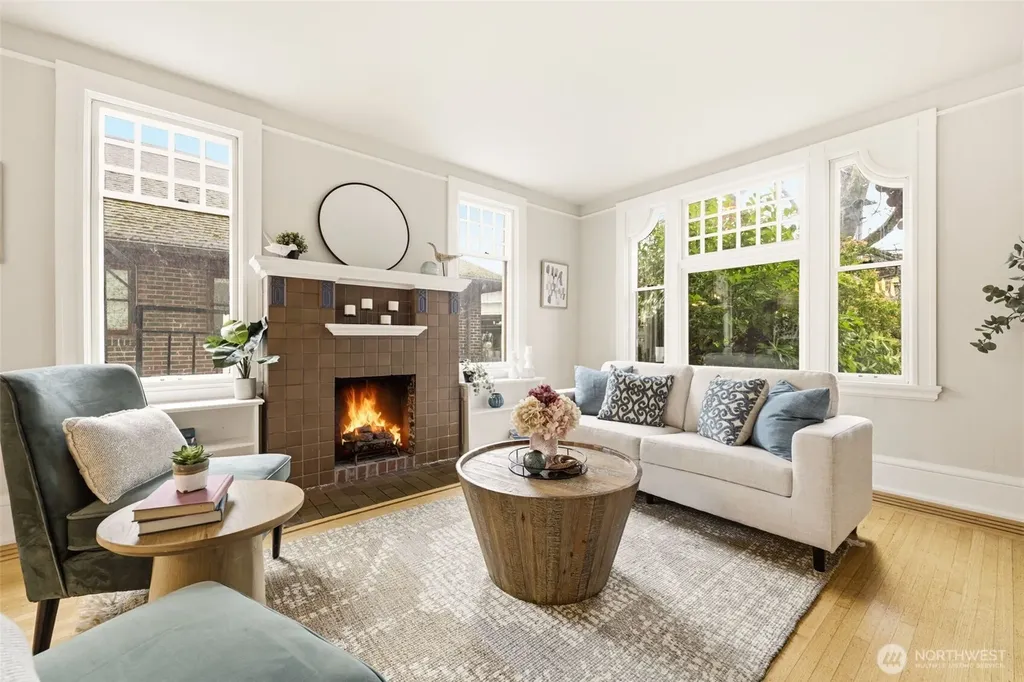 2915 Franklin Avenue E Seattle WA 98102