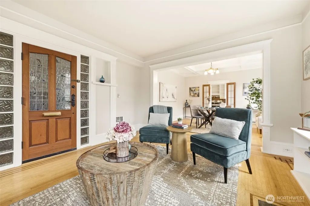 2915 Franklin Avenue E Seattle WA 98102